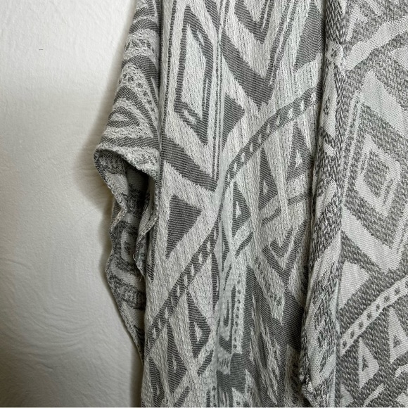 Anthropologie Geometric Open Front Knit Cardigan - Picture 5 of 6